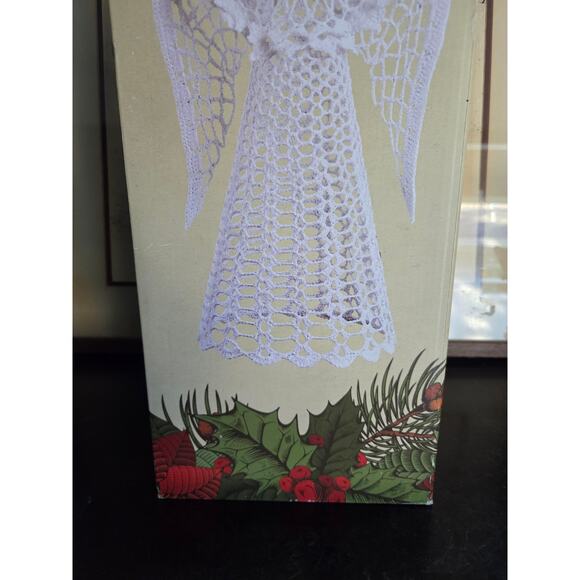 Cracker Barrel Crochet Angel Tree Topper 16" Christmas Holiday Decoration NIB - Picture 4 of 8